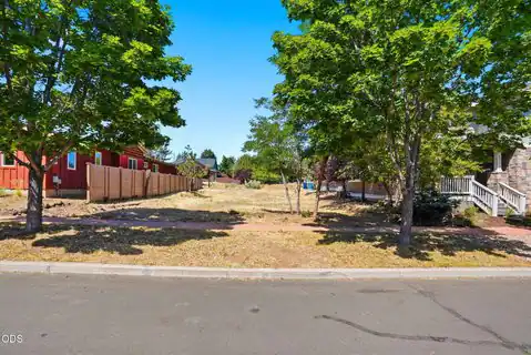 63213 Logan Avenue, Bend, OR 97701 — photo 11