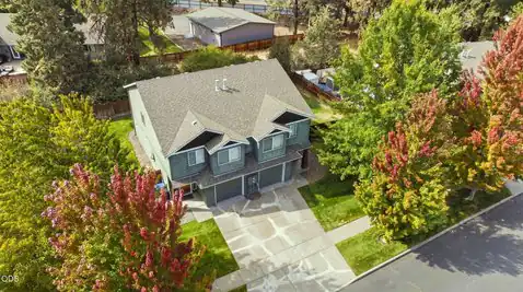 20008 Elizabeth Lane, Bend, OR 97702 — photo 37