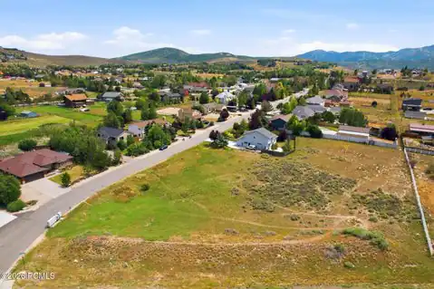 6365 Parkridge Drive Park City UT 84098 — photo 5