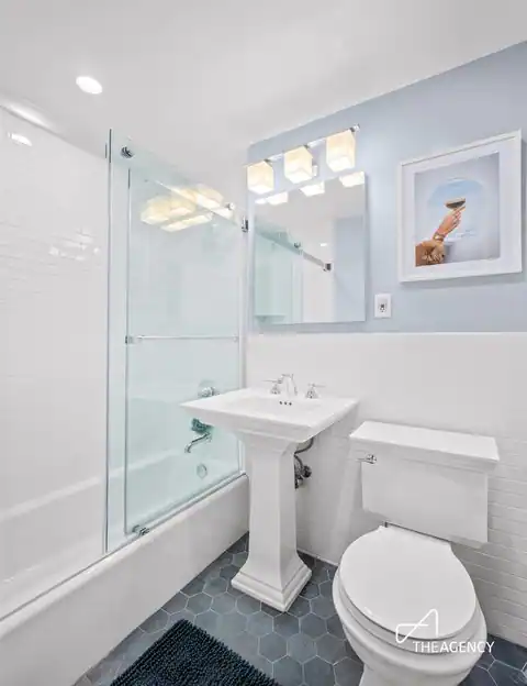 241 East 76th Street #5D, Manhattan, NY 10075 — photo 8