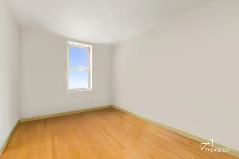 60-11 Broadway #6E, Queens, NY 11377 — photo 3