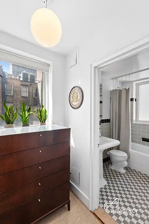 200 West 20th Street #303, Manhattan, NY 10011 — photo 3