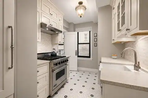 151 East 83rd Street #2A, Manhattan, NY 10028 — photo 2