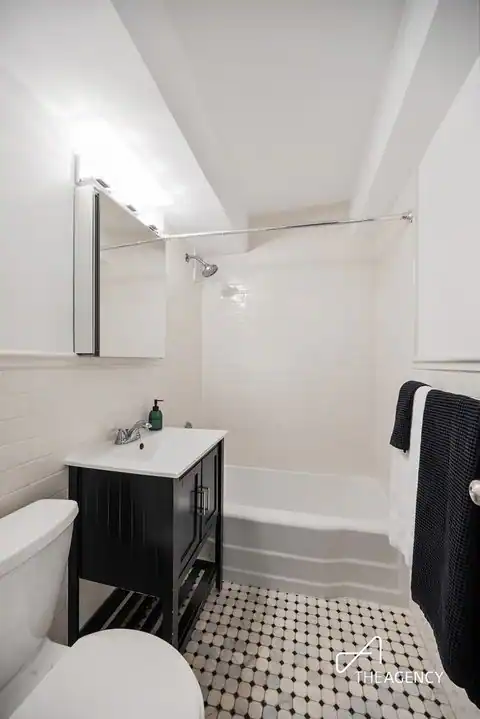 165 Clinton Avenue #2C, Brooklyn, NY 11205 — photo 6