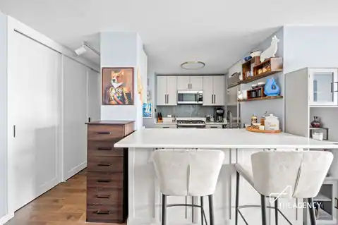200 East 84th Street #11F, Manhattan, NY 10028 — photo 4