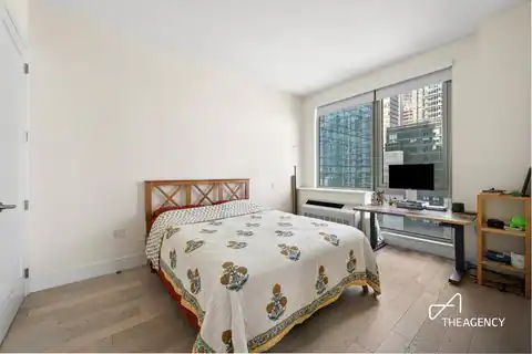 44-15 Purves Street #15C, Queens, NY 11101 — photo 4