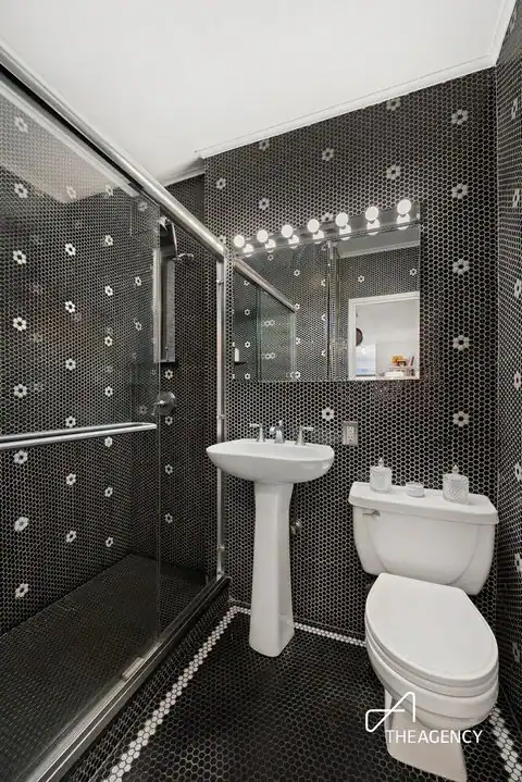 252 West 20th Street #4B, Manhattan, NY 10011 — photo 5