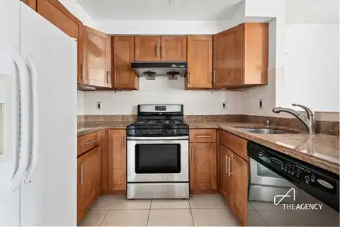 40-40 75th Street #6E, Queens, NY 11373 — photo 3