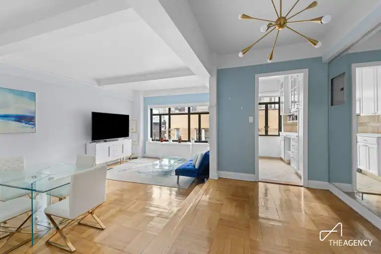 25 West 54th Street #10B, Manhattan, NY 10019