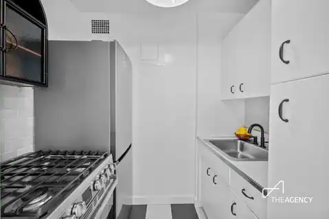 175 West 12th Street #6A, Manhattan, NY 10011 — photo 6