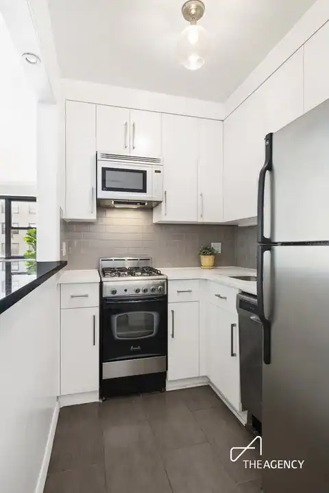 357 East 57th Street #15C, Manhattan, NY 10022 — photo 5