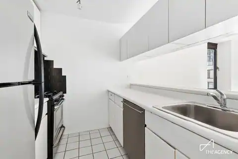 215 West 95th Street #7E, Manhattan, NY 10025 — photo 4