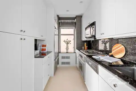 200 East 57th Street #12D, Manhattan, NY 10022 — photo 9