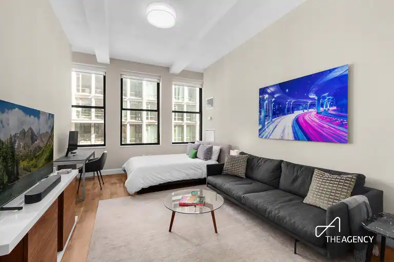 140 West 22nd Street #6B, Manhattan, NY 10011