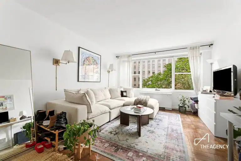 150 East 61st Street #5K, Manhattan, NY 10065