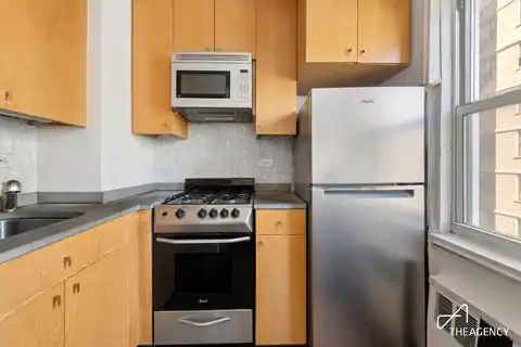 321 East 45th Street #10A, Manhattan, NY 10017 — photo 4