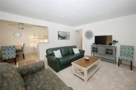 2820 Woodslee Drive #405, Royal Oak, MI 48073 — photo 5