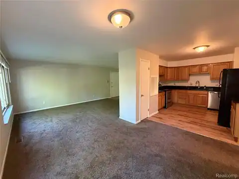 946 N Adams Road #3, Birmingham, MI 48009 — photo 4