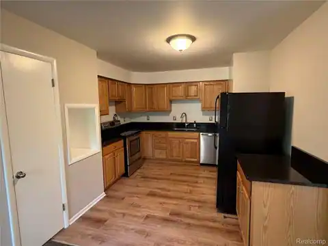 946 N Adams Road #3, Birmingham, MI 48009 — photo 5