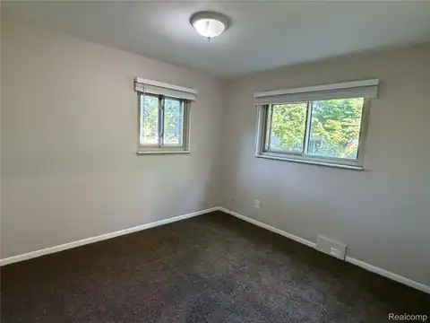 946 N Adams Road #3, Birmingham, MI 48009 — photo 8