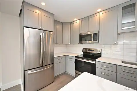 211 E Merrill Street #410, Birmingham, MI 48009 — photo 10