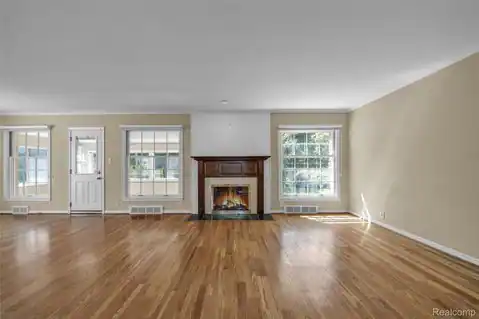 1325 Pilgrim Avenue, Birmingham, MI 48009 — photo 7