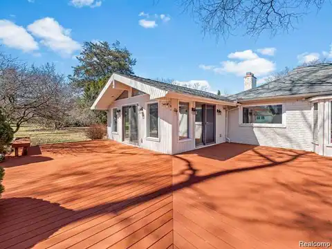 3879 CARRIAGE Road, Bloomfield Hills, MI 48301 — photo 29