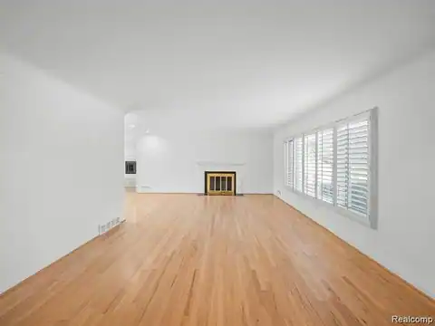3879 CARRIAGE Road, Bloomfield Hills, MI 48301 — photo 5