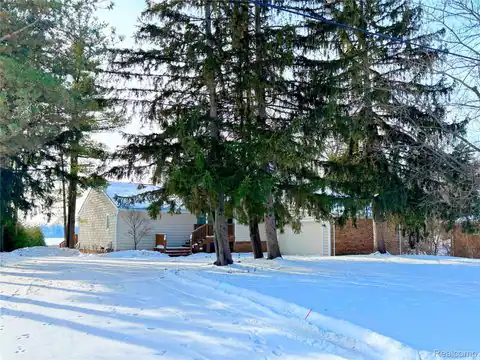 1825 Long Pointe Drive, Bloomfield Hills, MI 48302 — photo 42