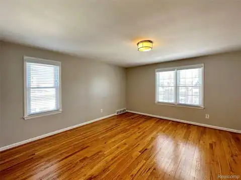 322 Oakdale Street, Royal Oak, MI 48067 — photo 10