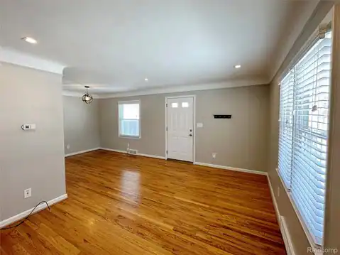 322 Oakdale Street, Royal Oak, MI 48067 — photo 3