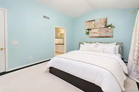 7055 Copper Creek Circle, Canton, MI 48187 — photo 19