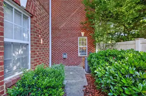 816 Great Marsh Avenue, Chesapeake, VA 23320 — photo 5