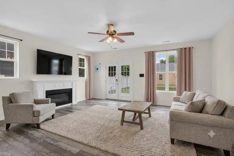 937 E Ocean View Avenue, Norfolk, VA 23503