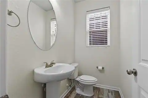 937 E Ocean View Avenue, Norfolk, VA 23503 — photo 10