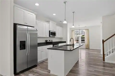 937 E Ocean View Avenue, Norfolk, VA 23503 — photo 12