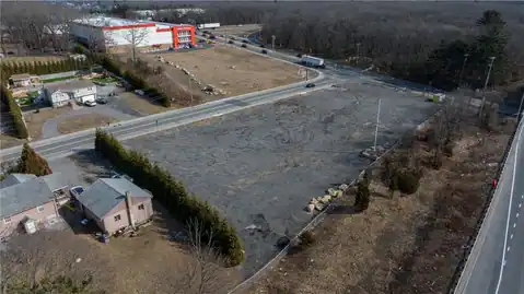 1835 Plainfield Pike Pike, Johnston, RI 02919 — photo 10