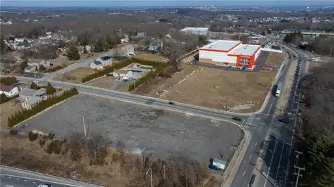 1835 Plainfield Pike Pike, Johnston, RI 02919 — photo 11