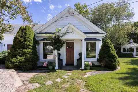 4202 Old Post Road, Charlestown, RI 02813 — photo 2