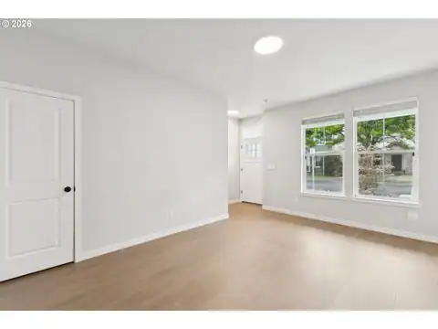 5116 SE LONE OAK ST, Hillsboro, OR 97123 — photo 3