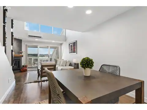 118 N HAYDEN BAY DR, Portland, OR 97217 — photo 10
