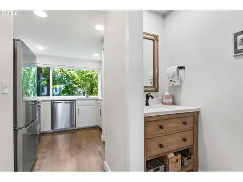118 N HAYDEN BAY DR, Portland, OR 97217 — photo 18
