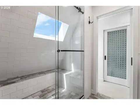 118 N HAYDEN BAY DR, Portland, OR 97217 — photo 28