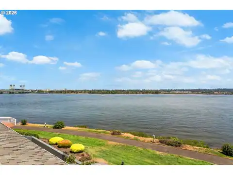118 N HAYDEN BAY DR, Portland, OR 97217 — photo 37