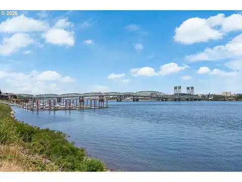 118 N HAYDEN BAY DR, Portland, OR 97217 — photo 38