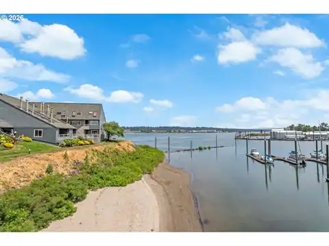 118 N HAYDEN BAY DR, Portland, OR 97217 — photo 43