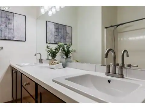 15320 NW CENTRAL DR #222, Portland, OR 97229 — photo 17