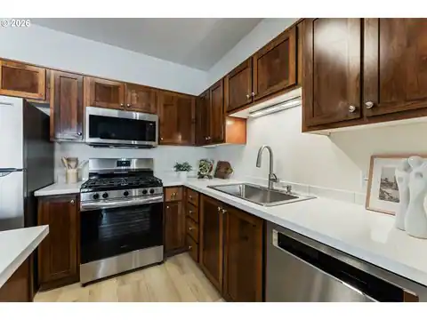 15320 NW CENTRAL DR #222, Portland, OR 97229 — photo 9