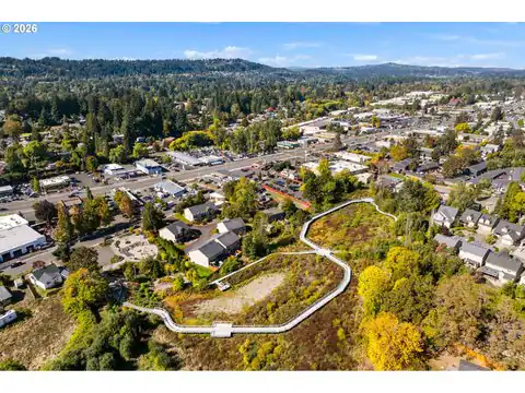 4933 SE LUCAS CT, Milwaukie, OR 97267 — photo 38