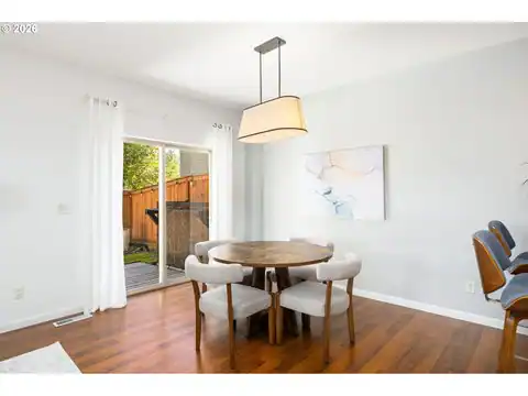 4933 SE LUCAS CT, Milwaukie, OR 97267 — photo 6